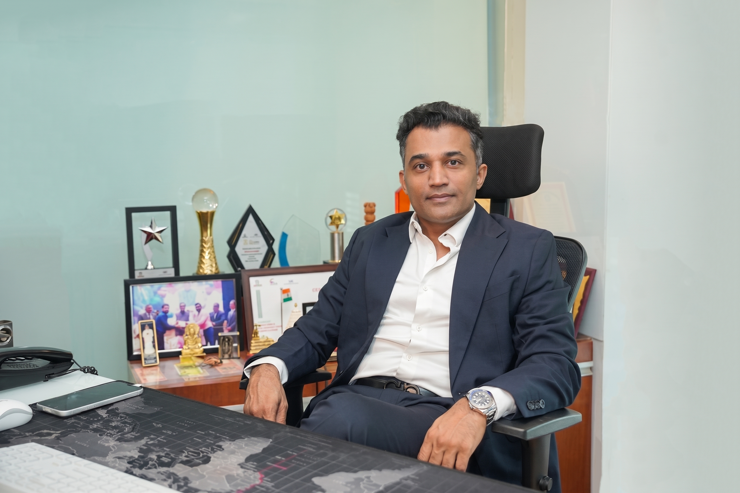 Mr. Darshan Lakhani